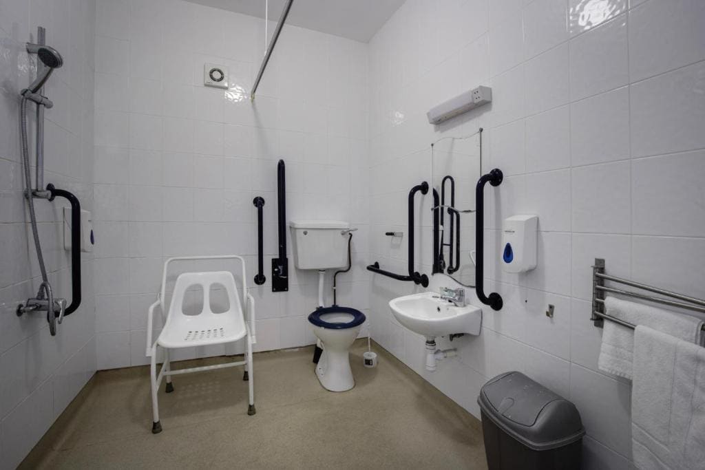 Triple Room - Disability Access room - Image 3