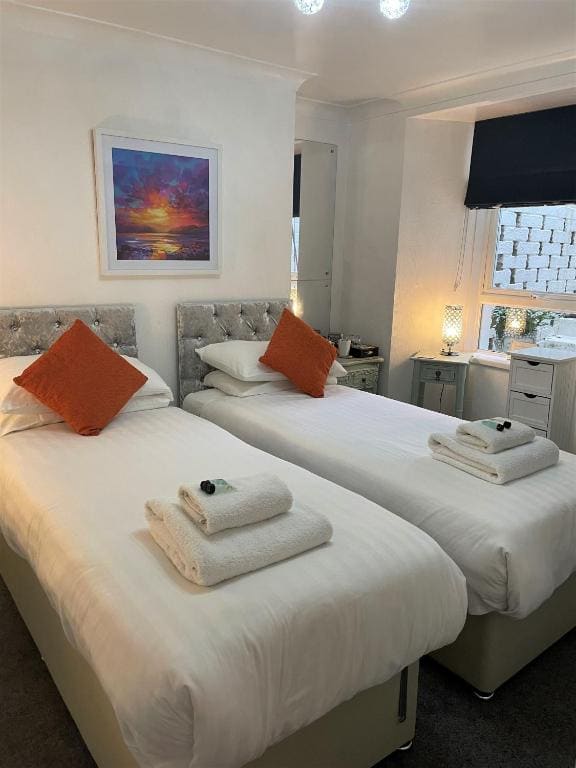 Double or Twin Room room - Image 2