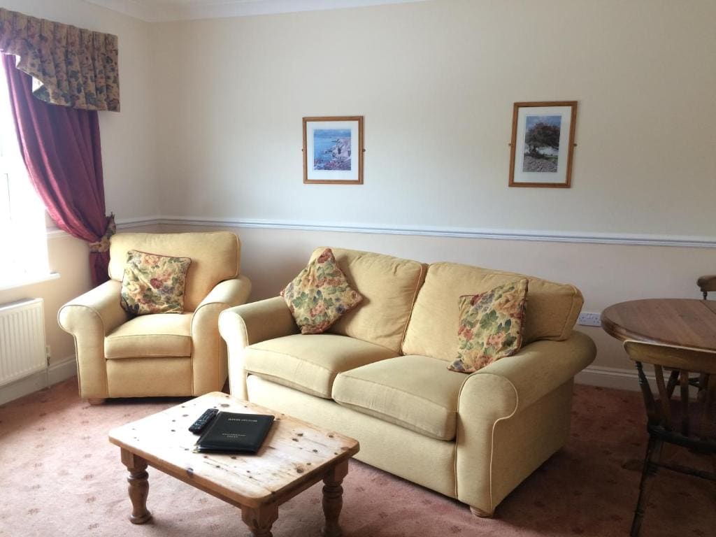 Suite room - Image 2
