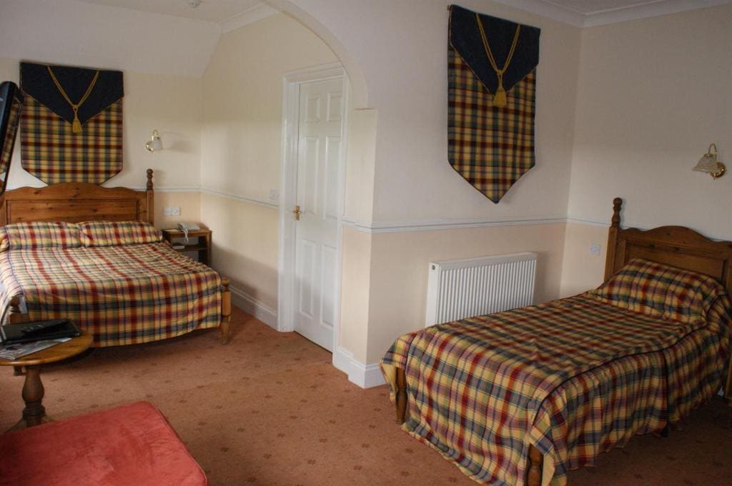 Premier Twin Room room - Image 2