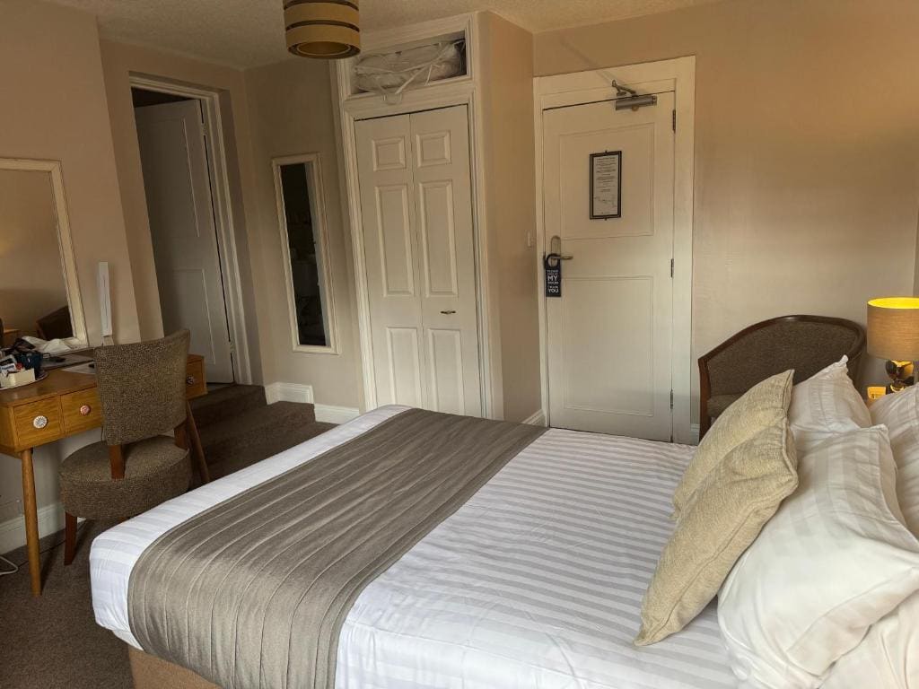 Economy Double Room room - Image 2
