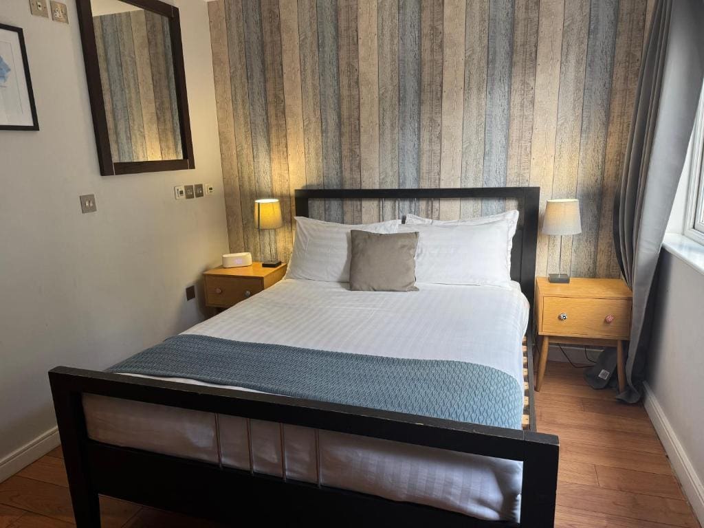 Suite room - Image 1