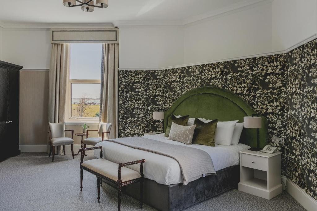 Deluxe Double Room with Sea View room - Image 1