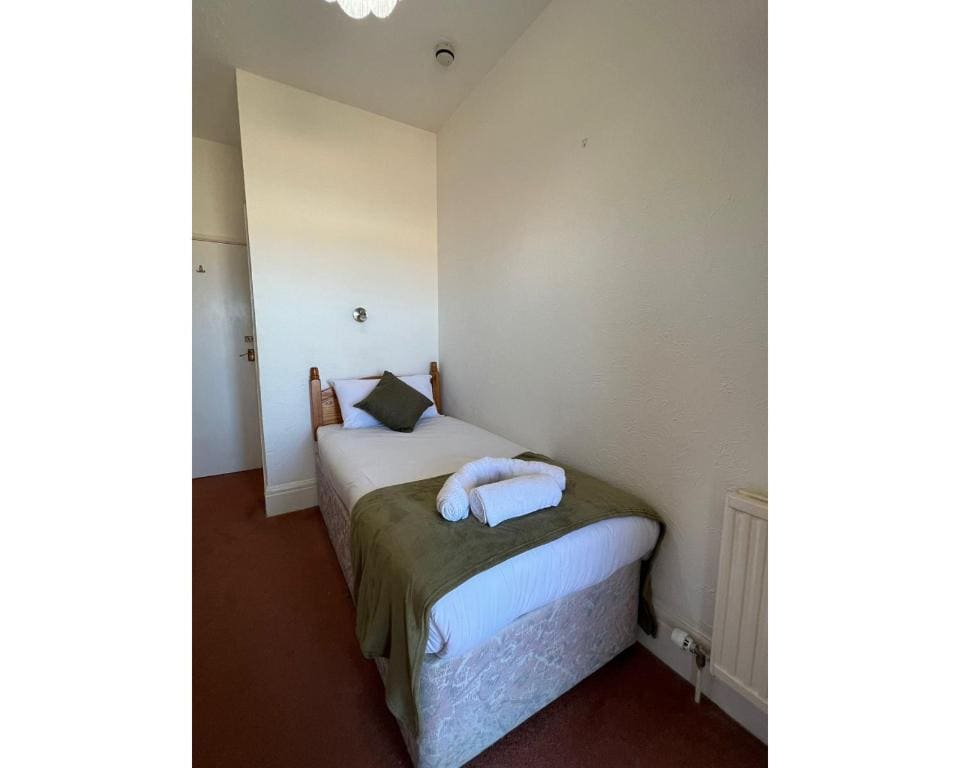 Standard Single Room room - Image 1