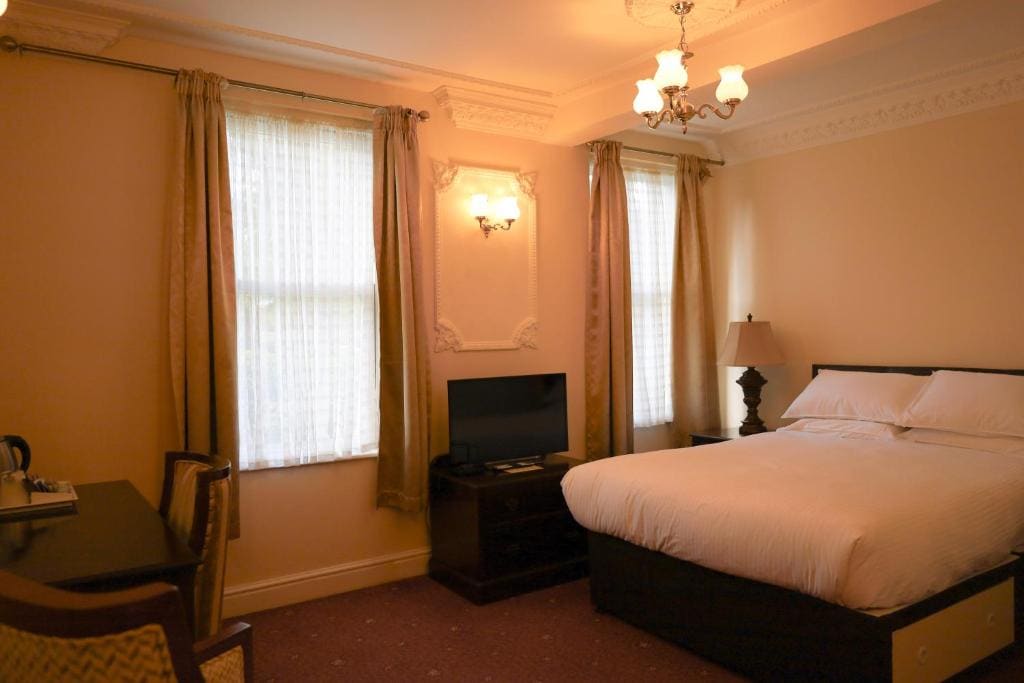 Deluxe Double Room room - Image 2