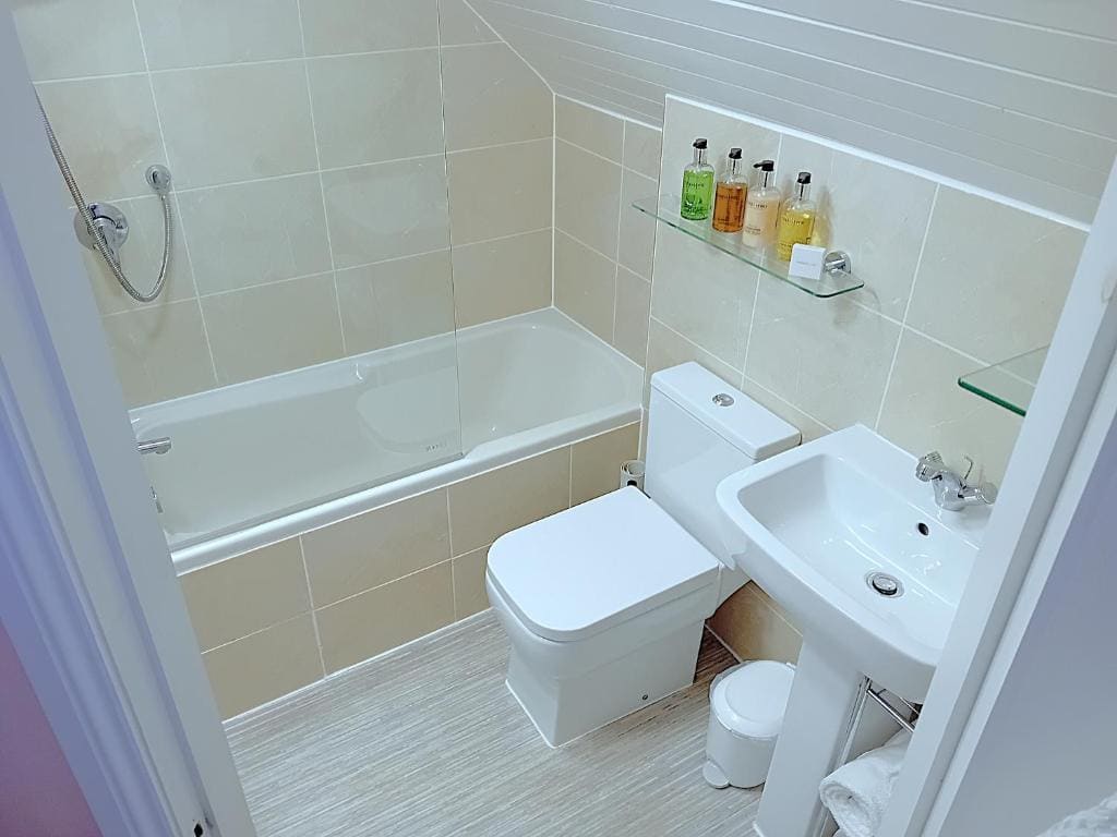Superior Suite - Second Floor room - Image 1