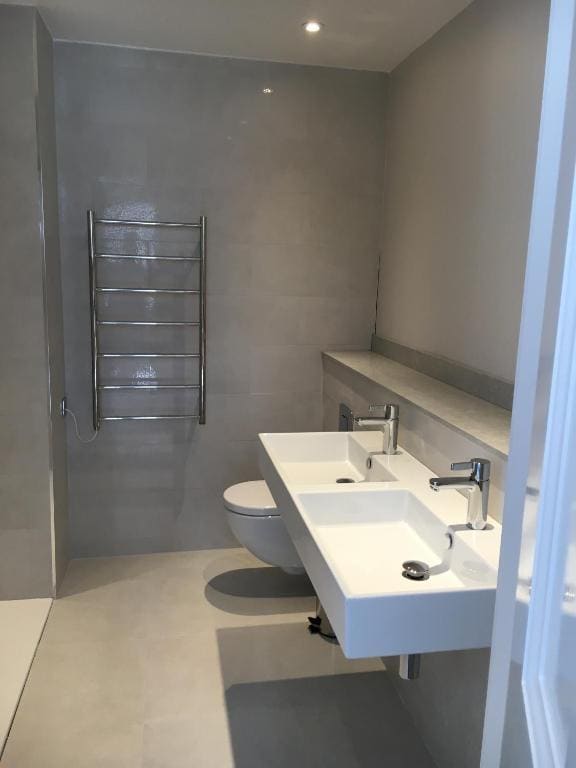 Corner Suite room - Image 3