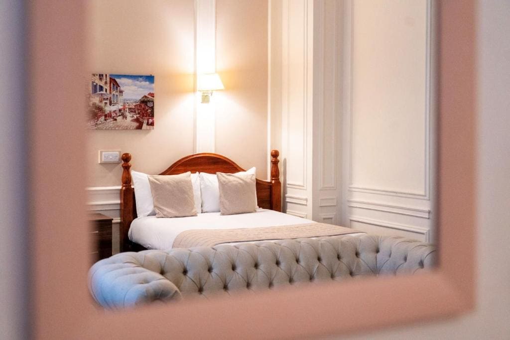 Standard Triple Room room - Image 2