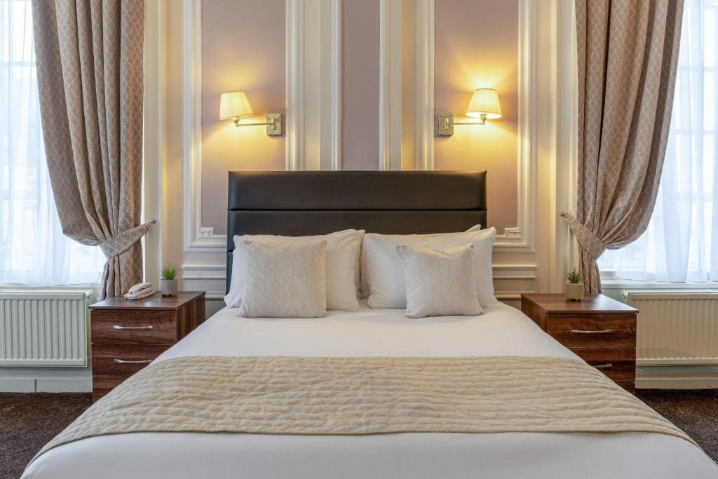 Superior Double Room room - Image 2