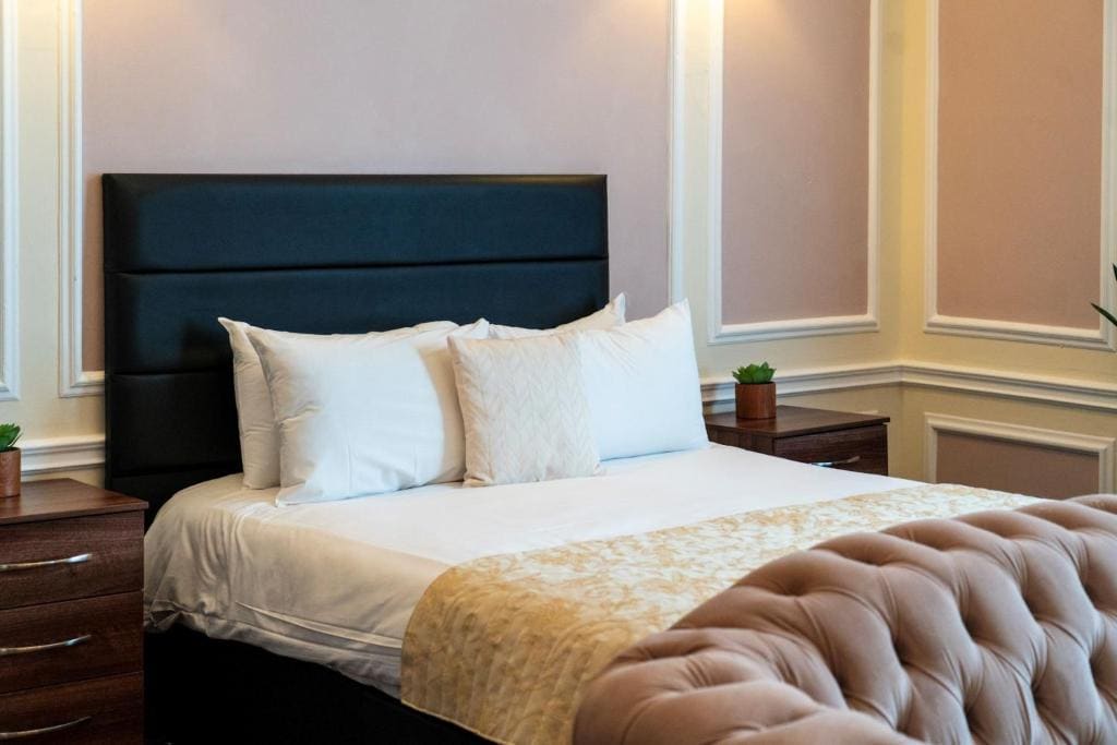 Superior Double Room room - Image 3