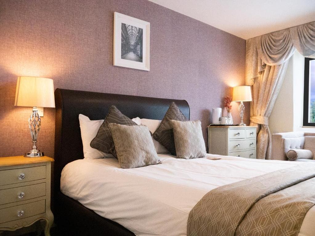 Deluxe Double Room room - Image 2