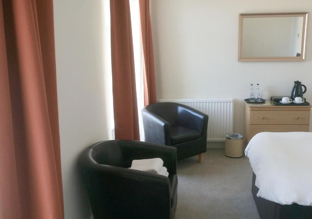 Comfort Triple Room room - Image 2