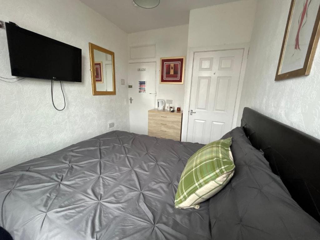 Standard King Room room - Image 1
