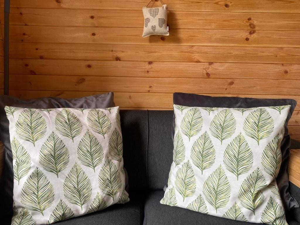 Tent room - Image 2