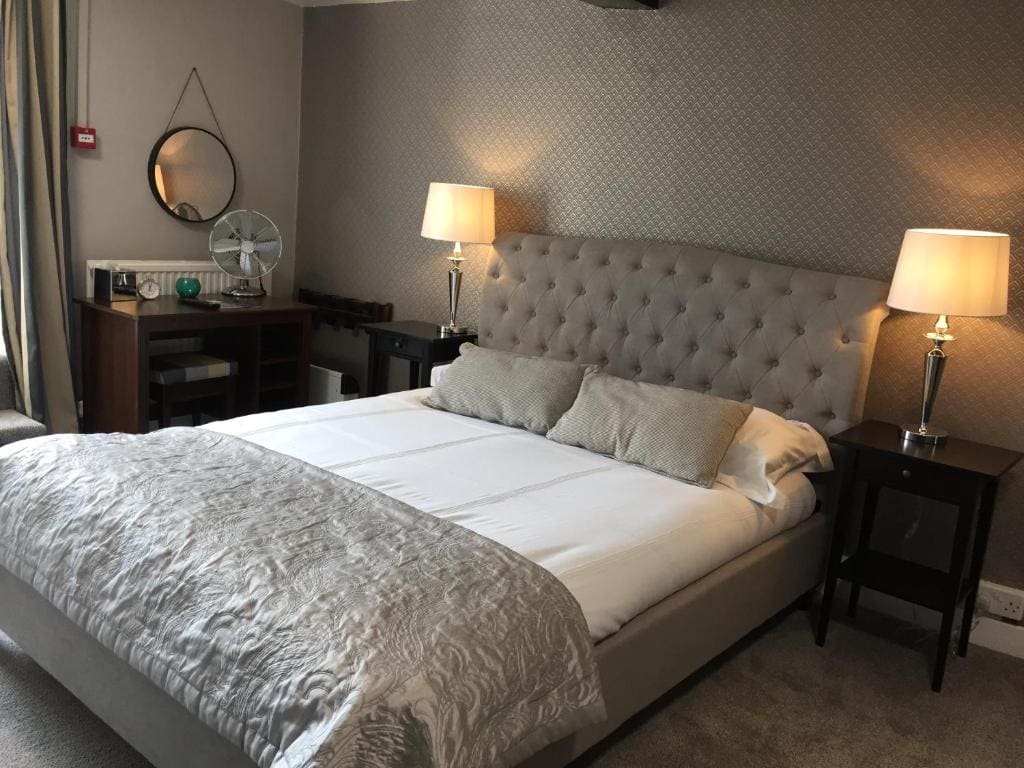 Double or Twin Room with Private Bathroom room - Image 1
