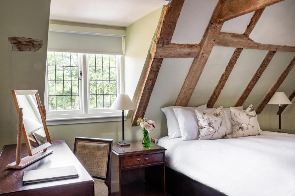 Small Double Room room - Image 2