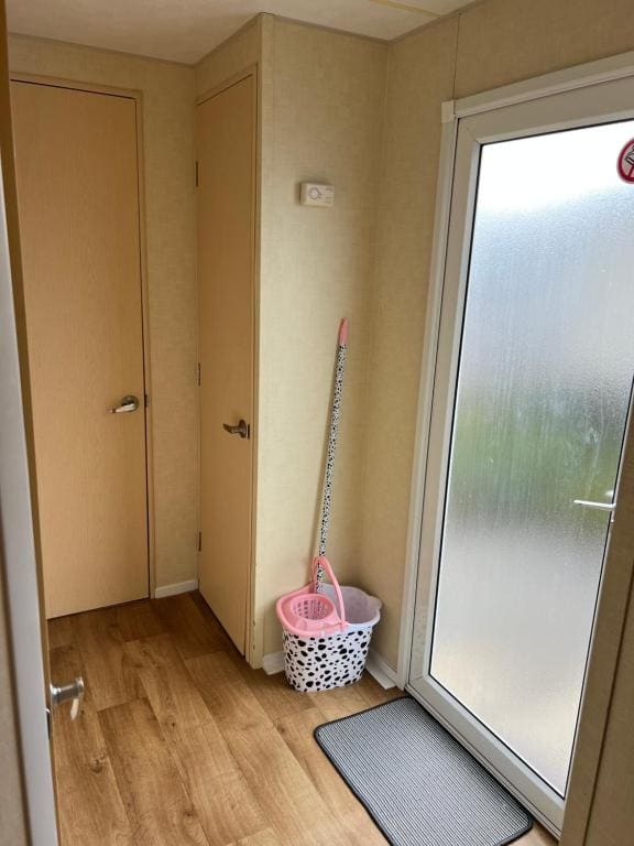 Caravan room - Image 3