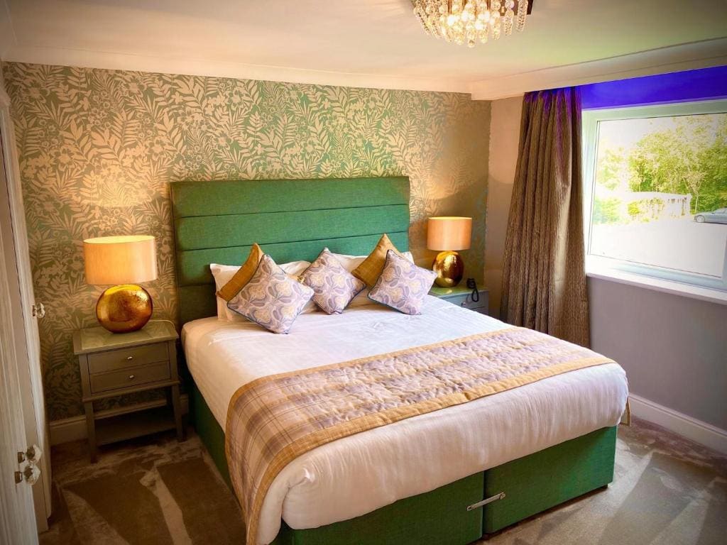 Superior Double Suite (Pet-friendly) room - Image 1
