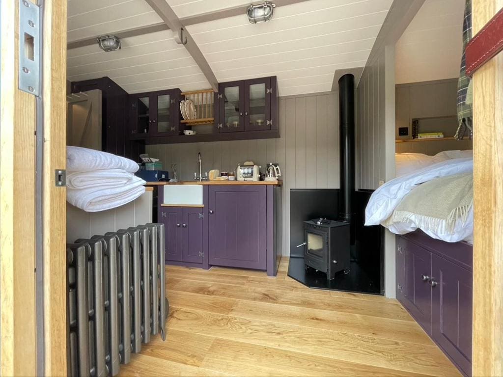 Superior Chalet room - Image 1
