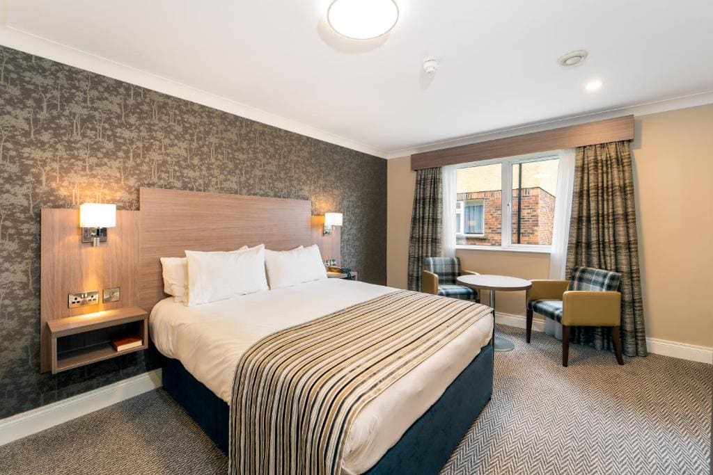Deluxe Plus Double Room room - Image 2