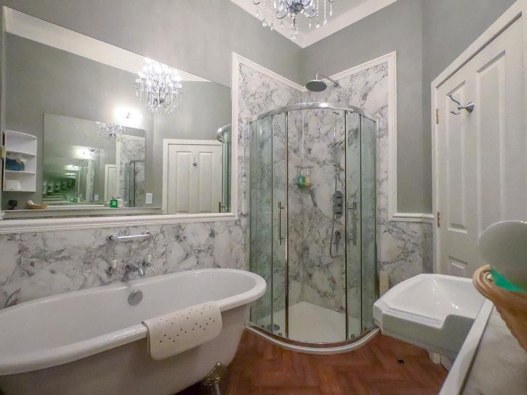 Superior Double Room room - Image 3
