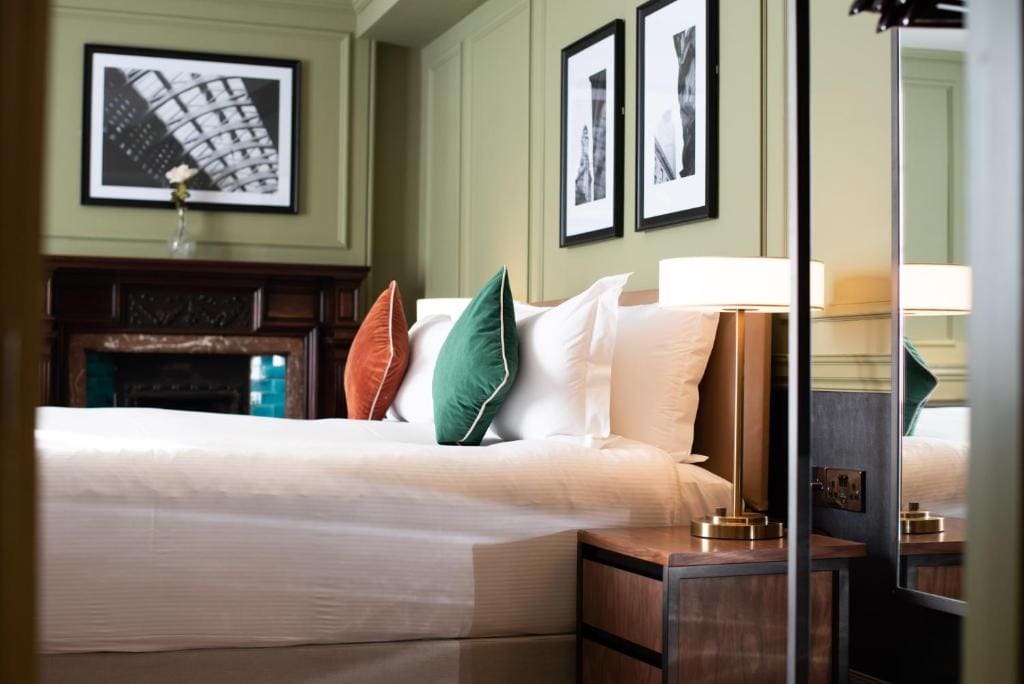 Deluxe Double or Twin Room room - Image 3
