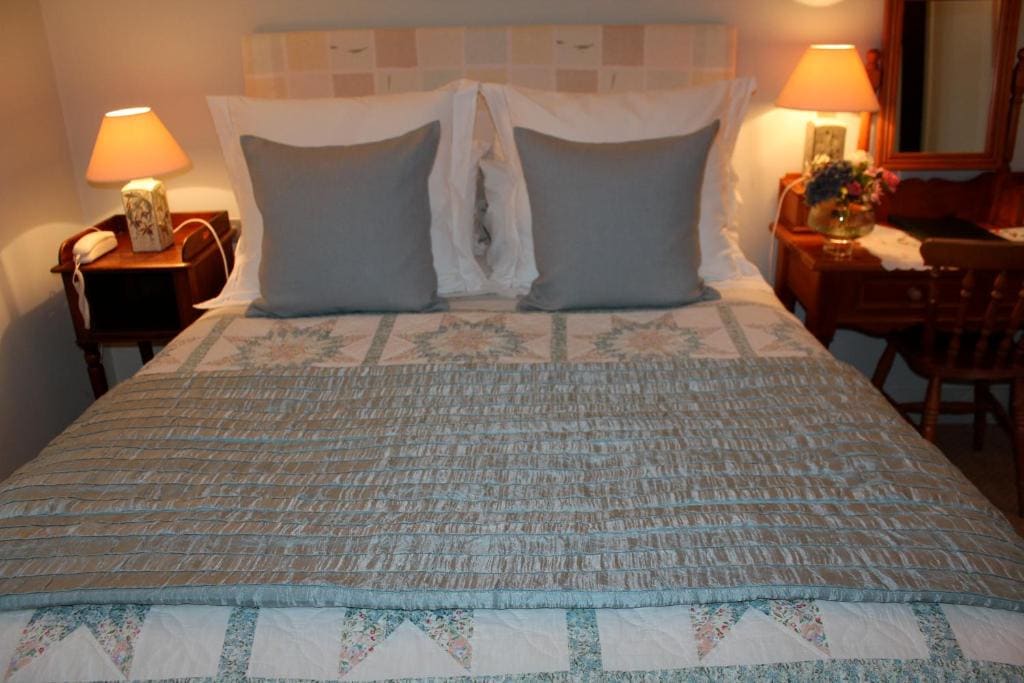 Classic Double Room room - Image 2