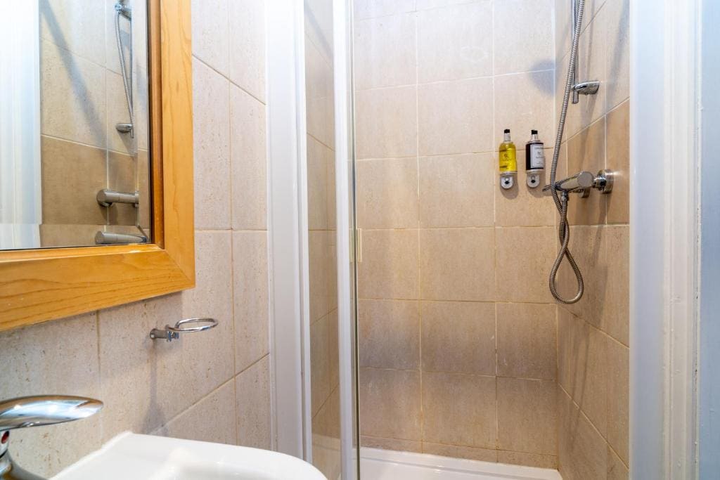 Single Room room - Image 2