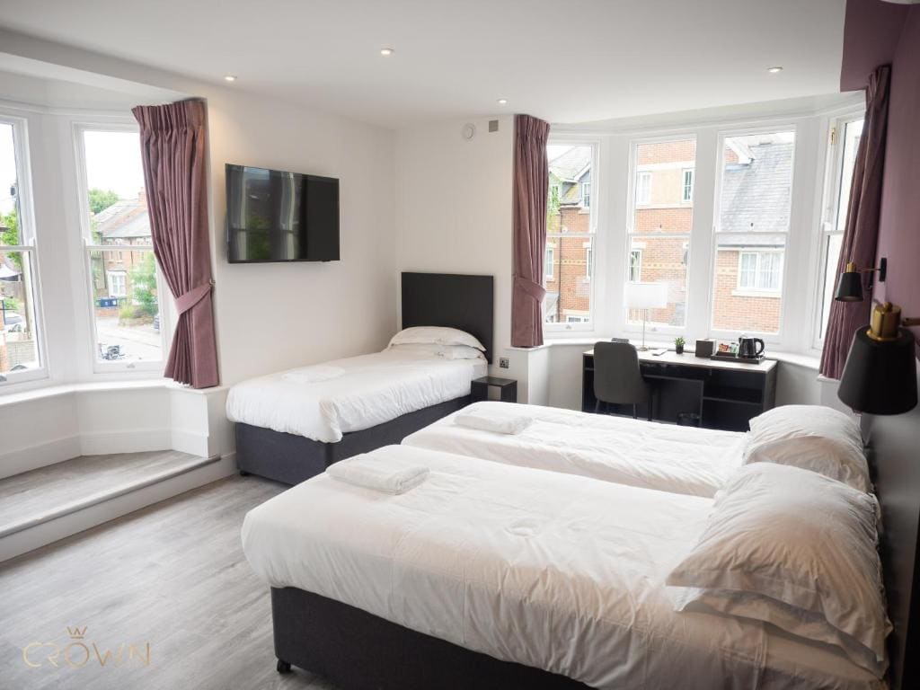 Family Room room - Image 1