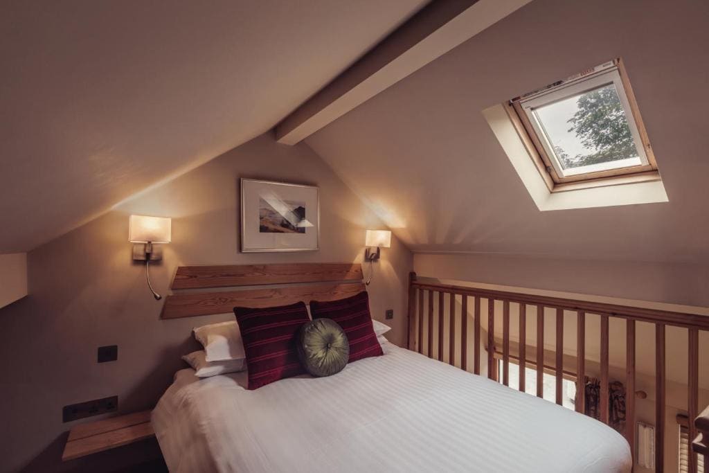Mews Suite room - Image 2