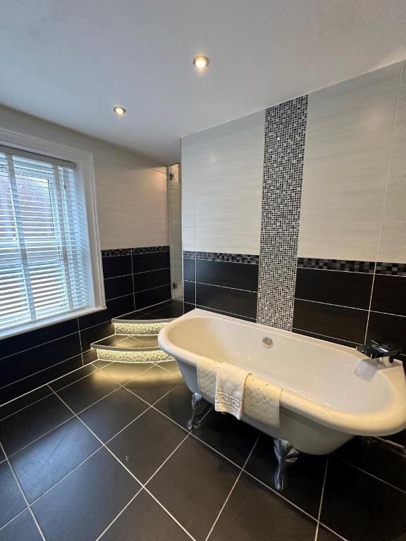 Large Executive Room room - Image 1