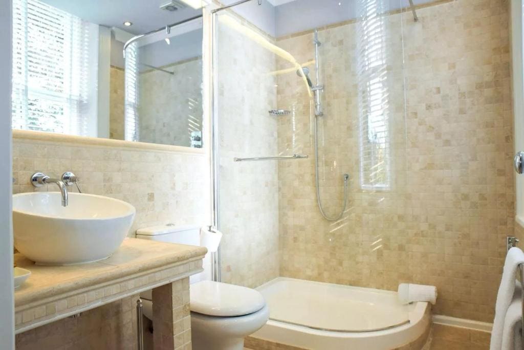 Luxury Executive Room room - Image 1