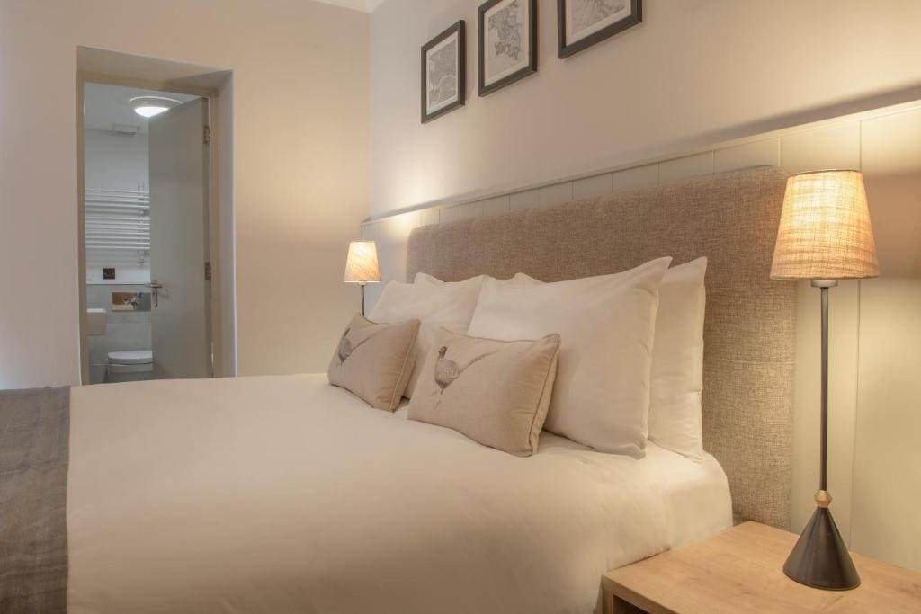 Superior Double Room room - Image 2