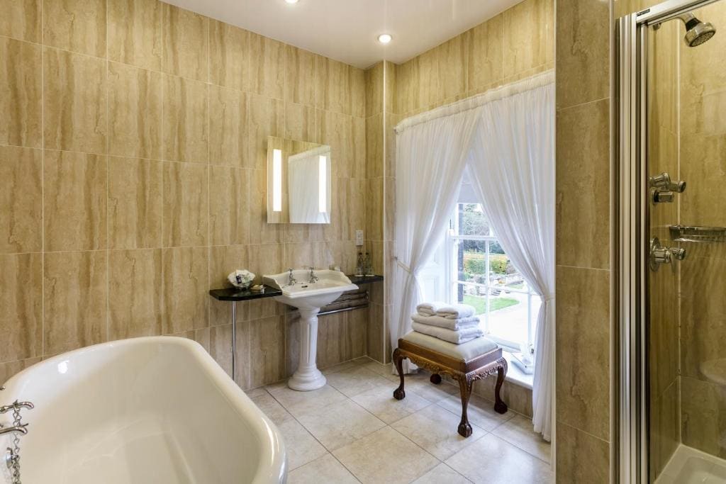 Executive Double Room room - Image 3