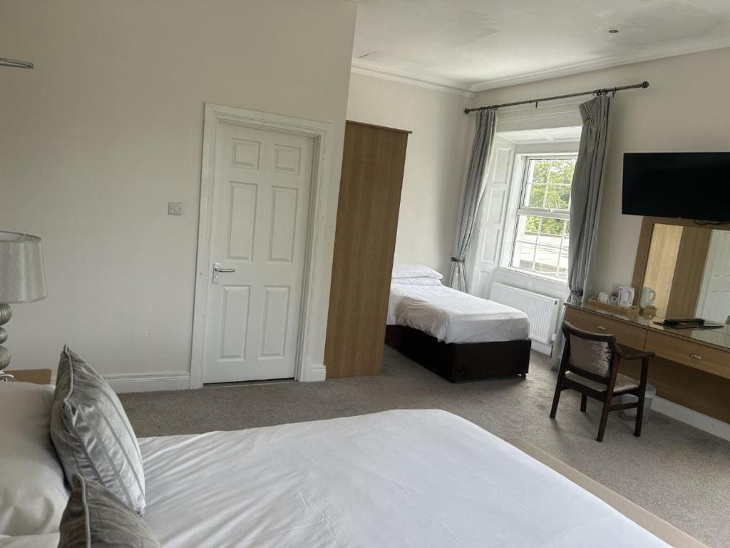 Twin Room room - Image 3
