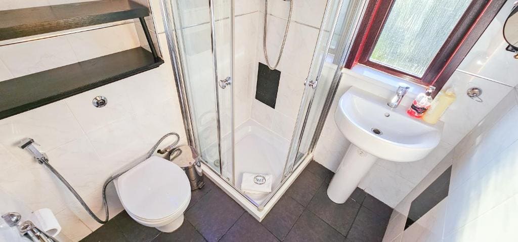 King Room room - Image 1