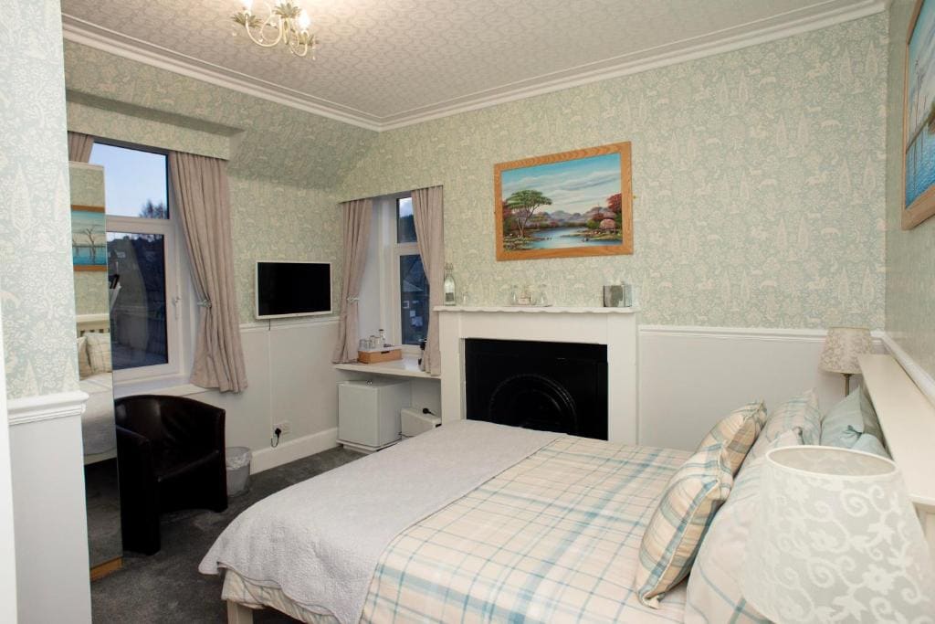 Standard King Room room - Image 3