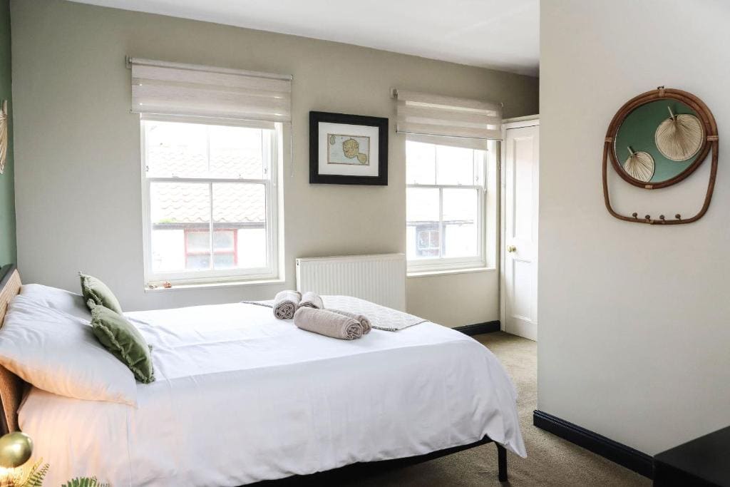 Double Room with Private Bathroom room - Image 3