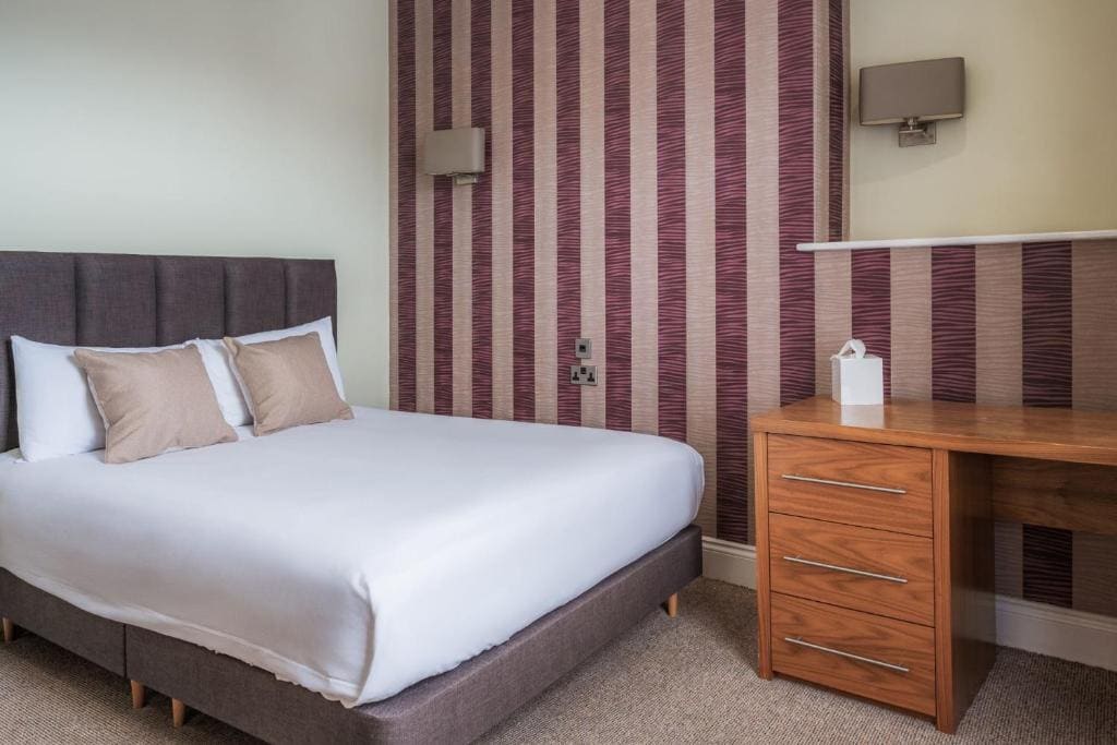Standard King Room room - Image 2