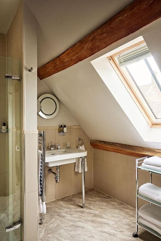 Superior Double or Twin room - Image 2