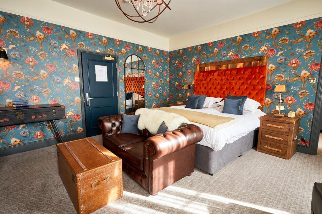 Feature Rooms room - Image 3