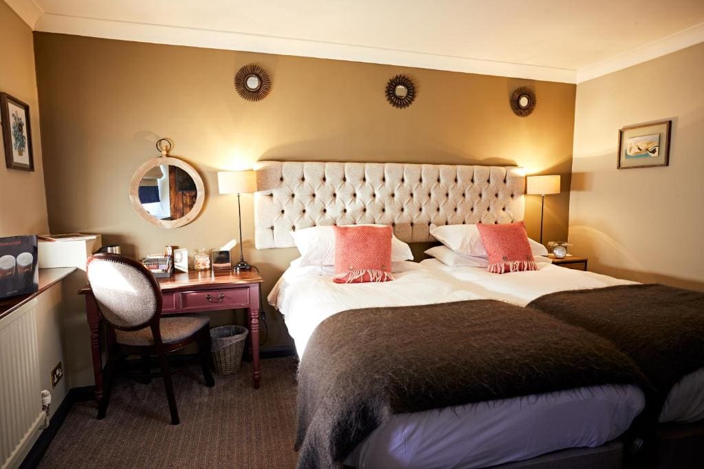 Character Double Room room - Image 1