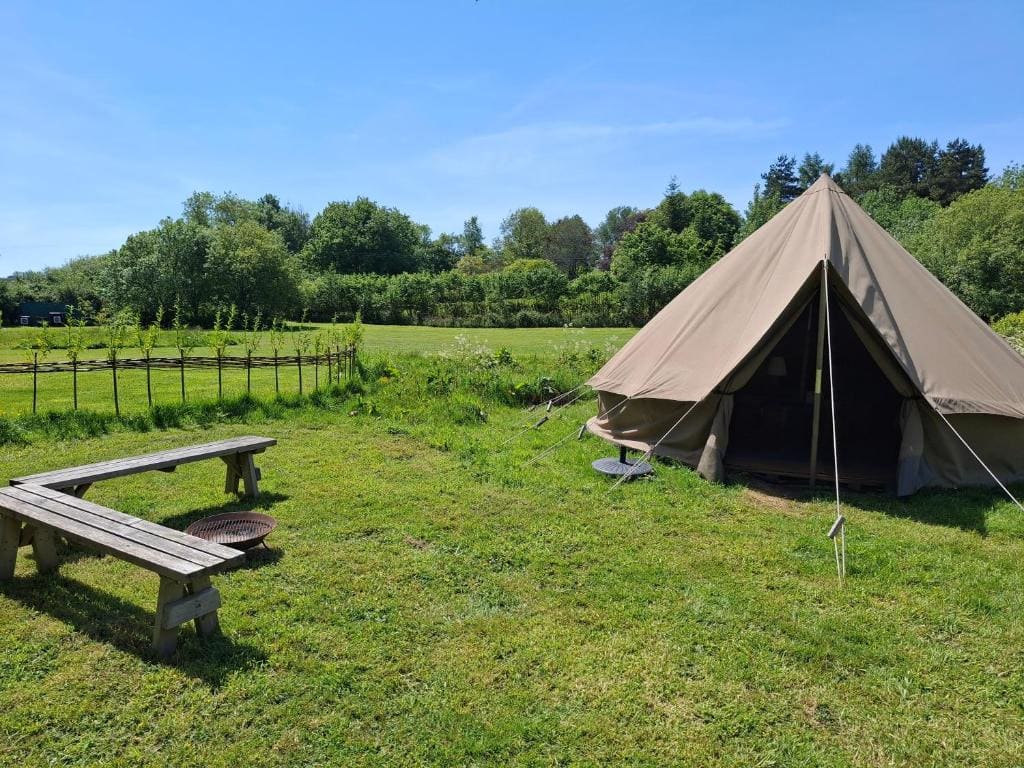 Tent room - Image 1