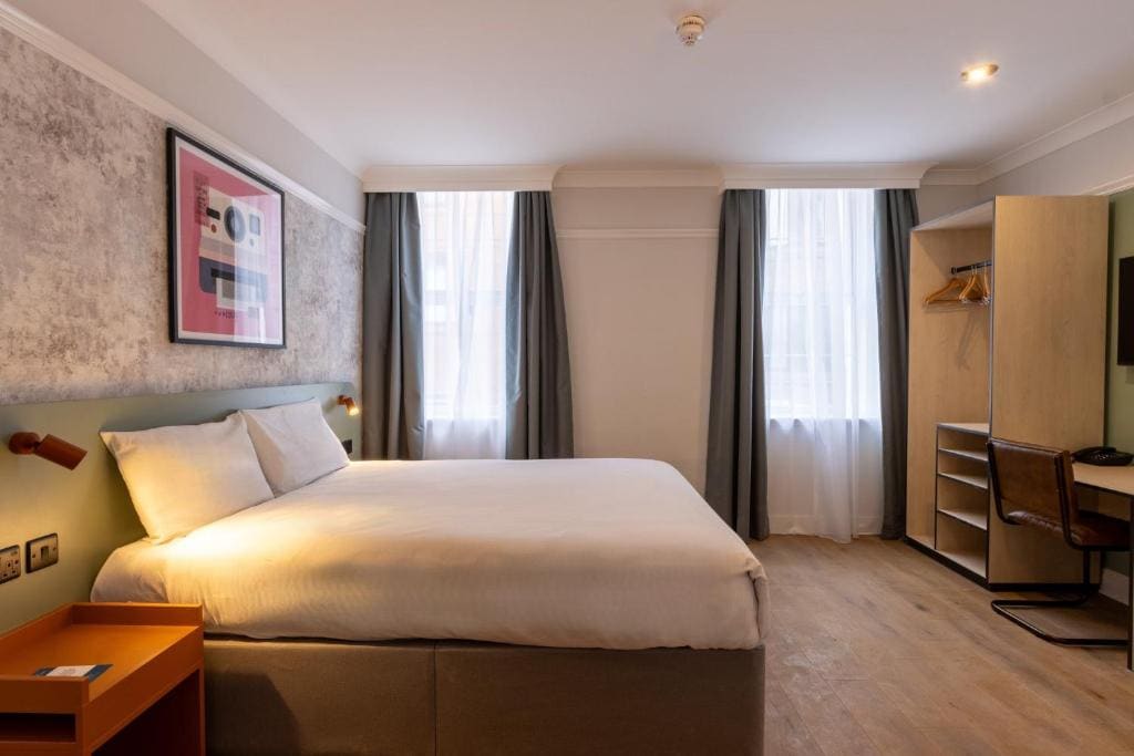 Standard King Room room - Image 1