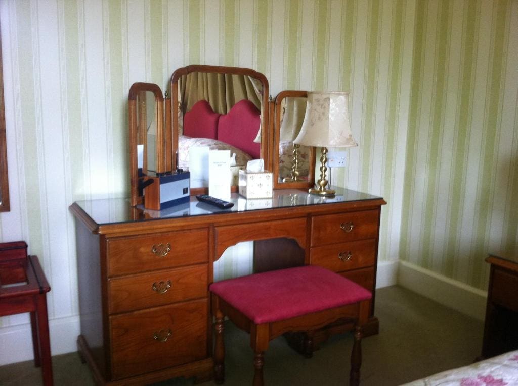 Superior Twin Room room - Image 1