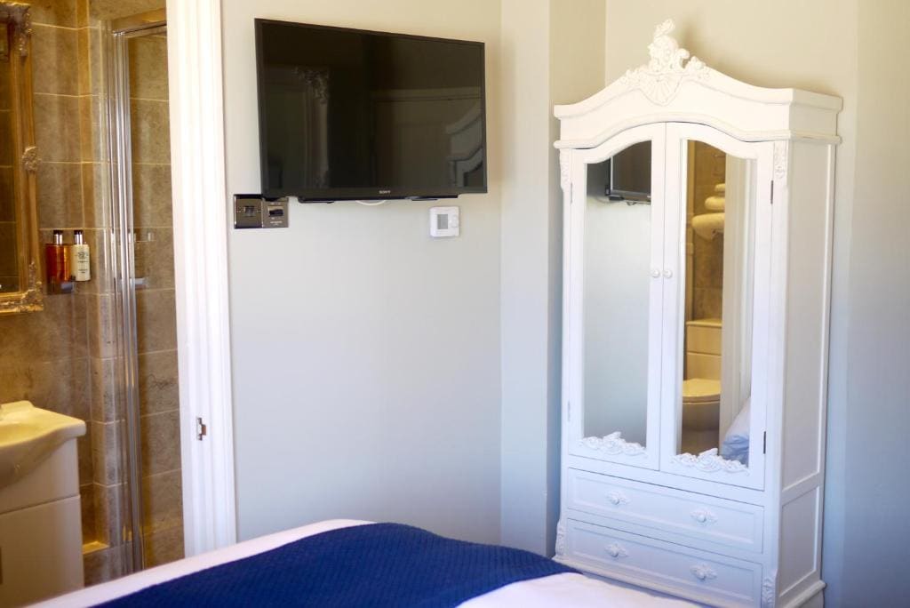 Small Double Room room - Image 1