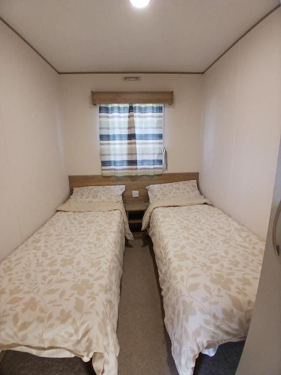 Caravan room - Image 3