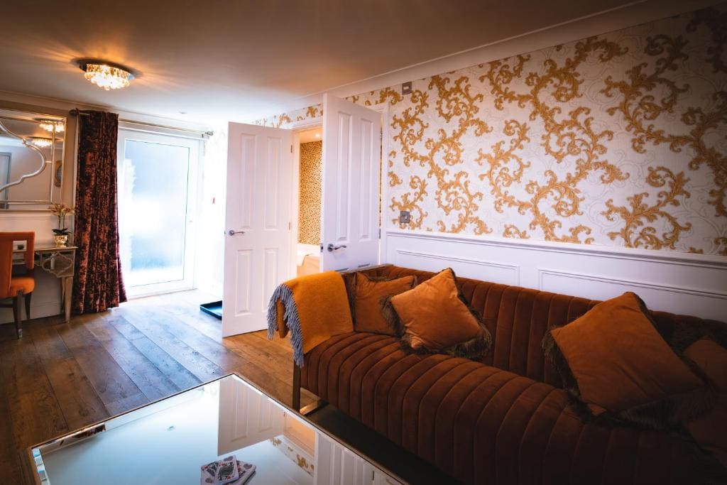 Buttermere Suite - The Little Inn room - Image 2