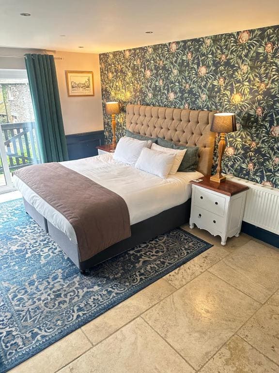 Room 5 - The Little Inn room - Image 3