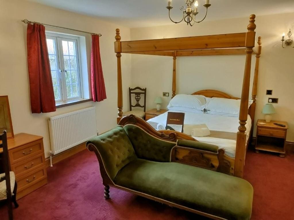 Superior Double Room room - Image 2